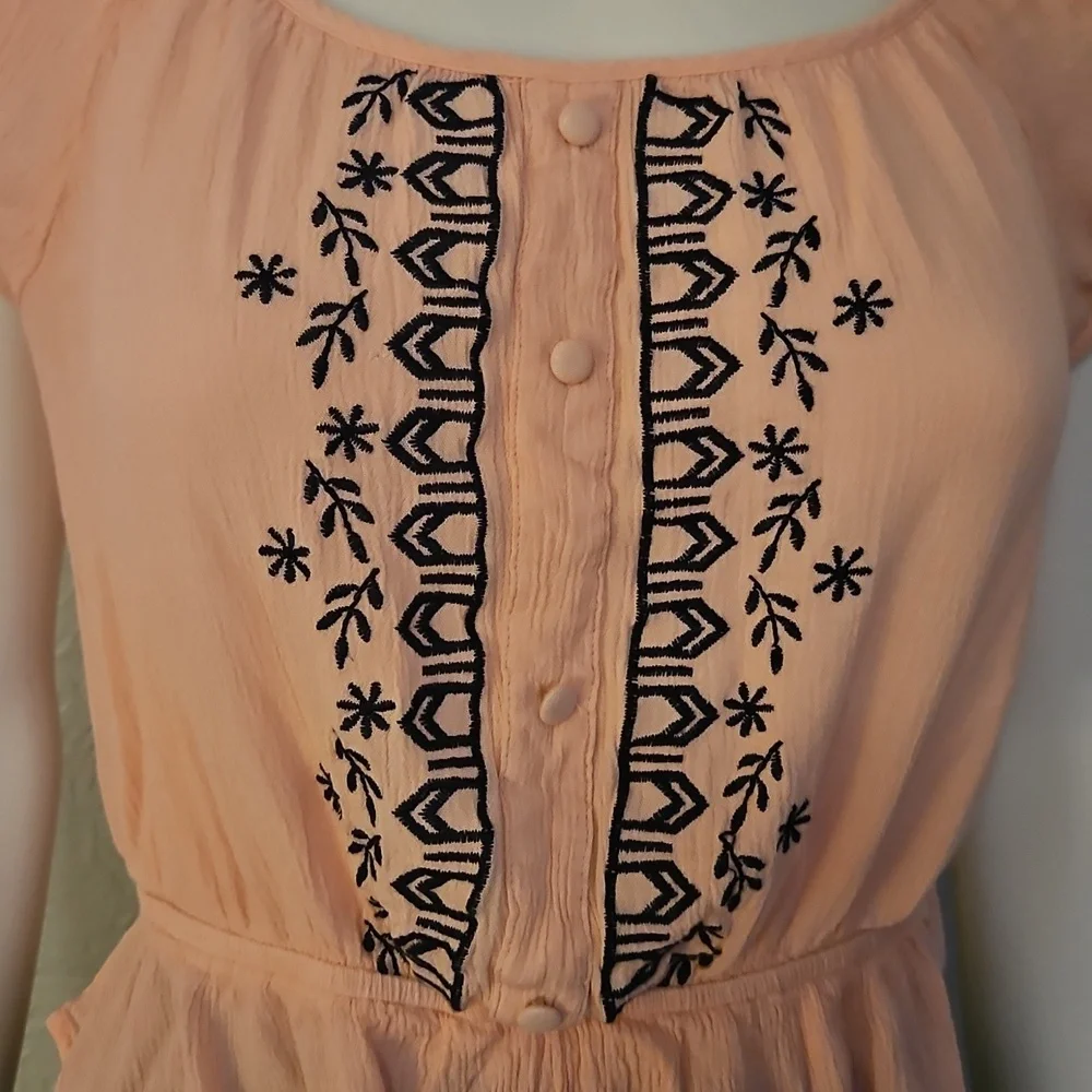 Vtg MISS DAISY Peach Floral Embroidered Cropped Peplum Top - Picture 4 of 8